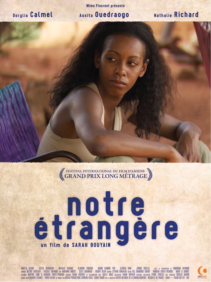 Notre étrangère